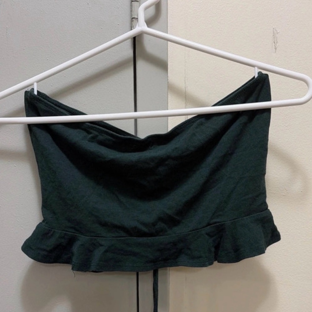 Elegant Dark Green Strapless Top - Picture 3 of 3